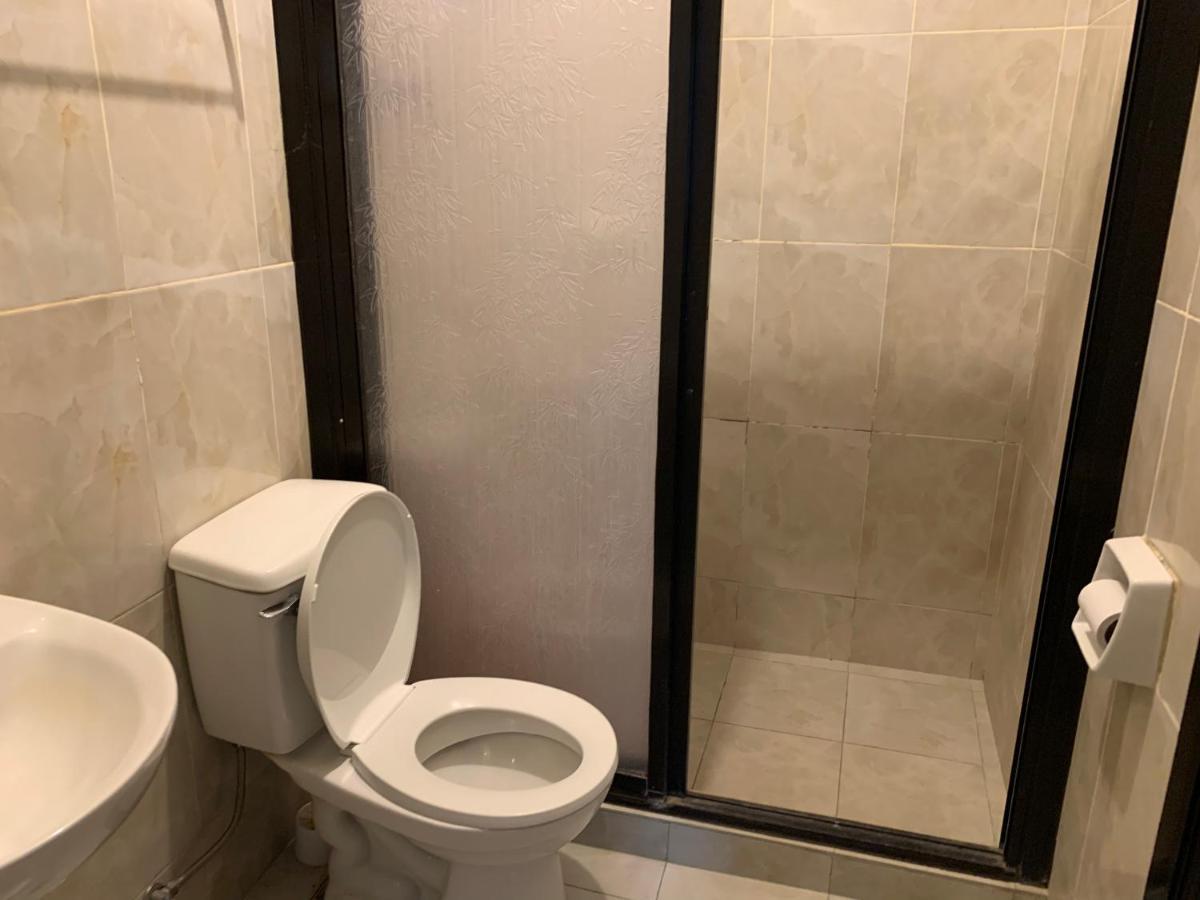 Airport View Hotel Βιγκάν Εξωτερικό φωτογραφία